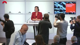 Confer�ncies de premsa - Confer�ncia de premsa de la consellera d'Economia i Finances, Al�cia [...]